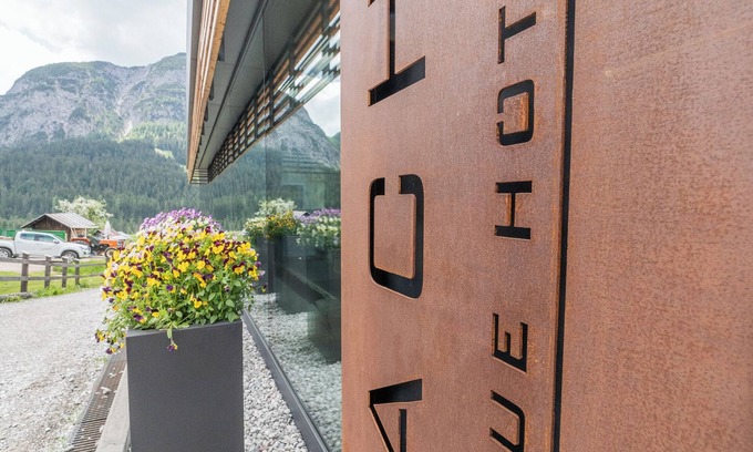 Sappada Hotel | Refined and elegant hotel in the center of Sappada