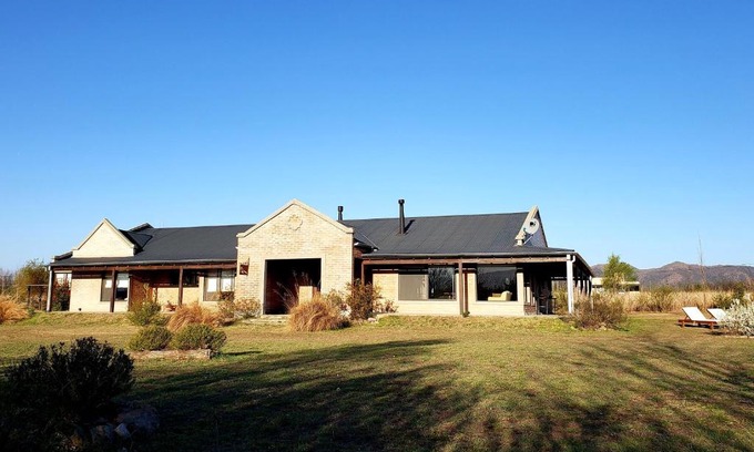 Los Reartes Bed & Breakfast | Refugio Del Guira Guira