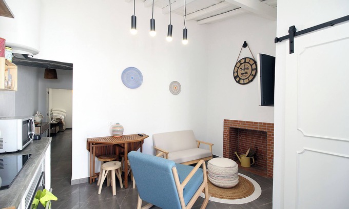 Reguengos de Monsaraz House | Refúgio do Alqueva. accommodation with jacuzzi