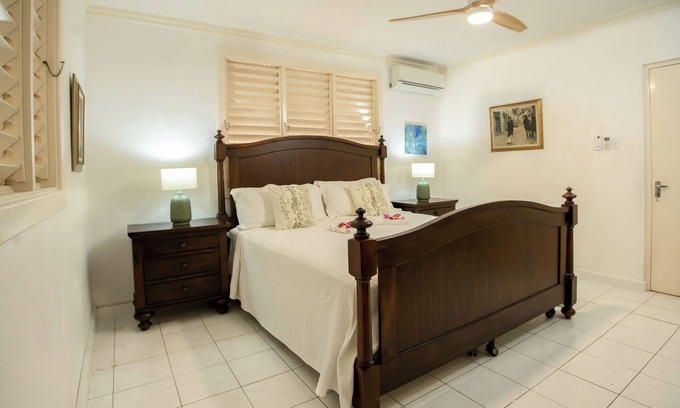 Silver Sands Villa | Relax and unwind at Casa Del Compadre in tranquil Silver Sands, Jamaica