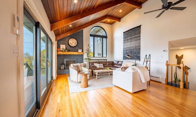 Mifflinburg House | Relax by the pool or in the hot tub with a view!