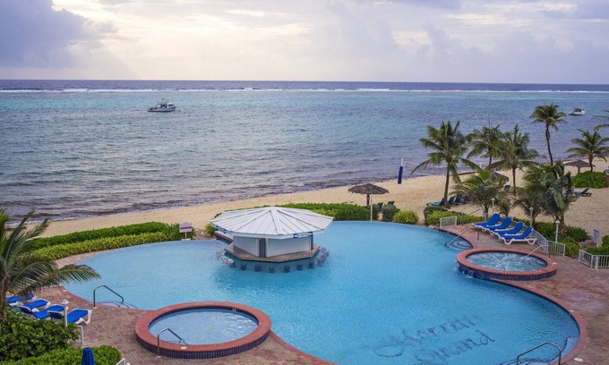 Colliers Bay Condo | Relax in Grand Cayman - Morritt's Tortuga Resort