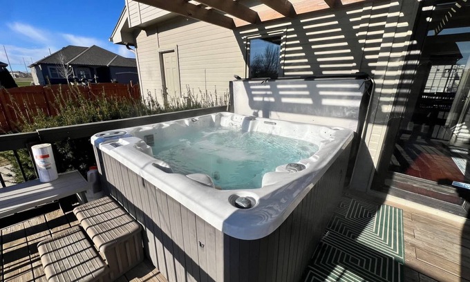 Jefferson House | Relax in Style! 5BR Home, Hot Tub & Games!