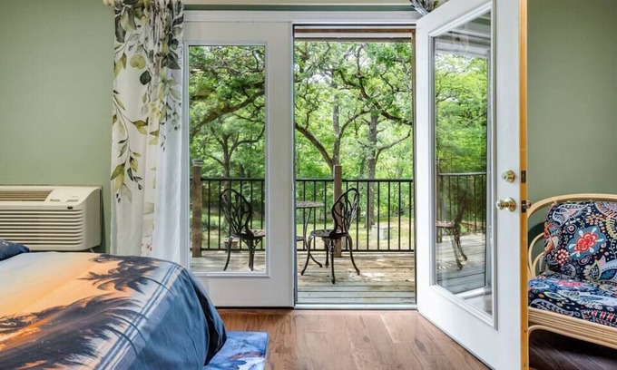Oak Point House | Relax @ the 5beds Woodland vacation Home in Oak Point/Frisco