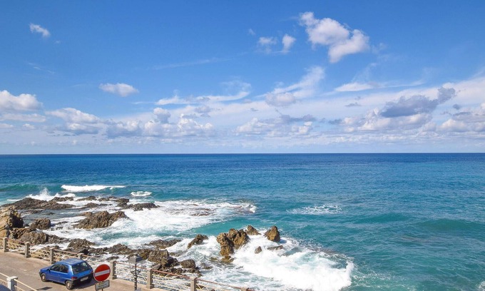 Lungro House | Relax to the full in this idyllic vacation home with pool.