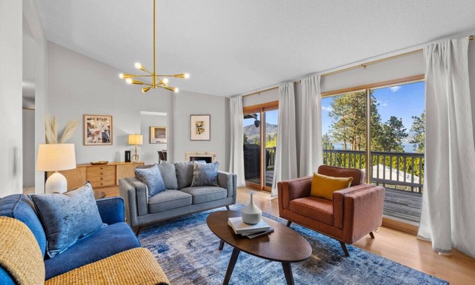 Central Okanagan House | Relax & Unwind |Westside Getaway