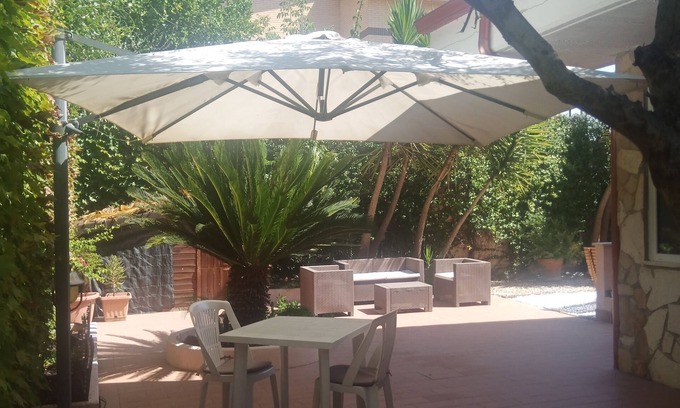Guidonia Montecelio Villa | Relaxation at Marco Simone- Domitilla House