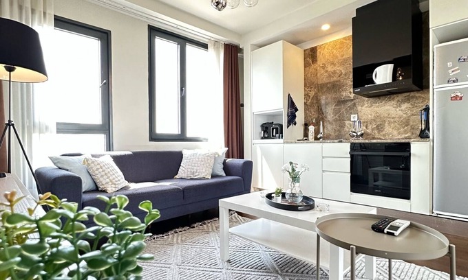 Mahmutbey Apartment | Relaxing 1BR 2BA Apt w/Free Wi-fi, AC & Washer