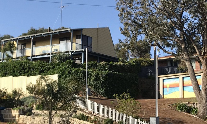 Binningup House | Relaxing binningup getaway