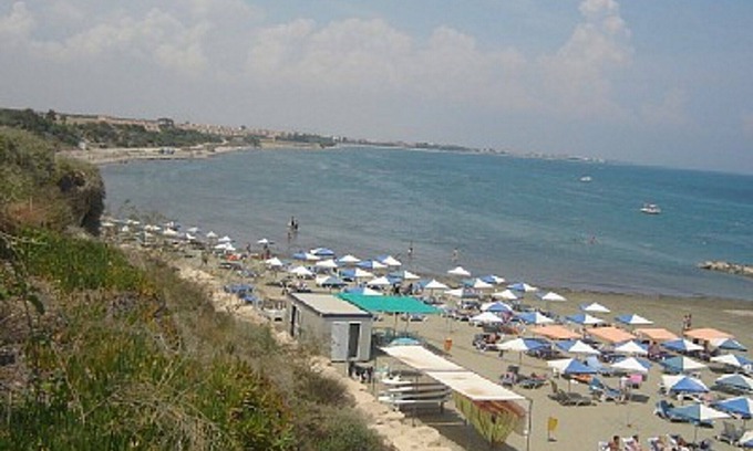 Pervolia Apartment | Relaxing quiet holiday near the beach