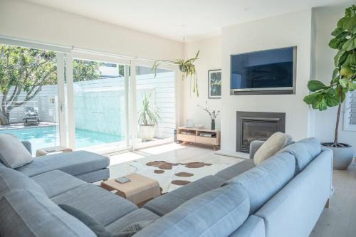 Terrigal House | Relaxing Retreat in Terrigal