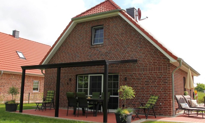 Eilsum House | Relaxing vacation home "Sielentium" at the Sieltief near Greetsiel!