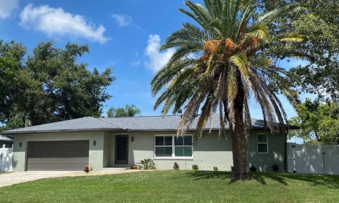 Palma Sola House | Remodeled Pool Home in NW Bradenton - Just 5 miles to Anna Maria Island!