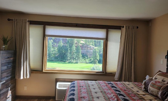 Purgatory Apartment | Remodeled Tamarron Lodge unit - Amazing views and 10 miles to Purgatory!