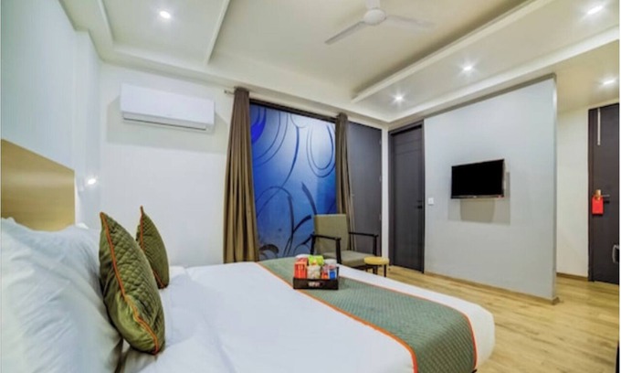 Gurugram Hotel | Remodeled Townhouse for Luxurious corporate stays near sector 57, Hongkong Bazar