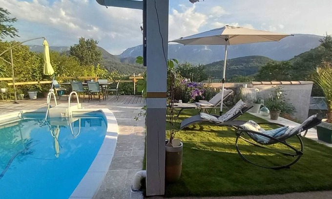 Quillan Villa | Renovated villa with pool at the foot of the Aude Pyrenees. exceptional view