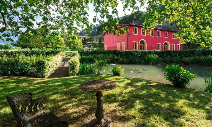 Badia Cantignano Villa | Rent luxury villas in Vorno