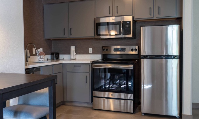 Princeton Hotel | Residence Inn by Marriott Princeton at Carnegie Center
