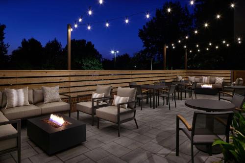 Crabtree Hotel | Residence Inn by Marriott Raleigh Crabtree Valley