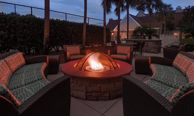 Fort Myers Hotel | Residence Inn by Marriott Fort Myers