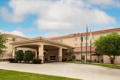 Odessa Hotel | Residence Inn Odessa