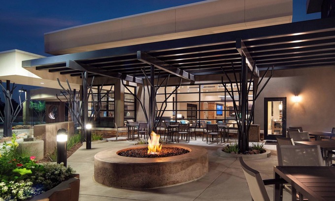 South Scottsdale Hotel | Residence Inn Scottsdale Salt River