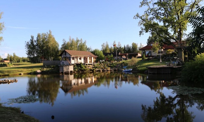 Kalikstiskes House | Residence R&R