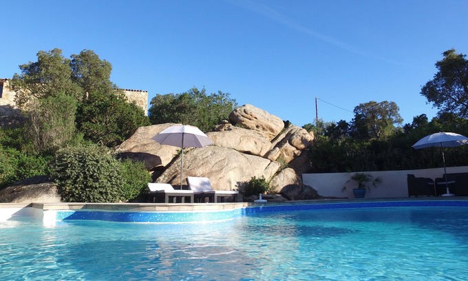 Santa Giulia Villa | residence stella d'oro n. 6, f3 a santa giulia