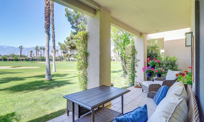 Palm Springs Condo | Resort Pools + Golf: Palm Springs Condo!
