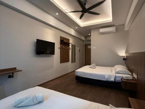 Batu Buruk Hotel | Rest And Comfort Boutique Hotel