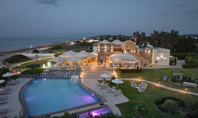 Almiros Beach Hotel | Restia