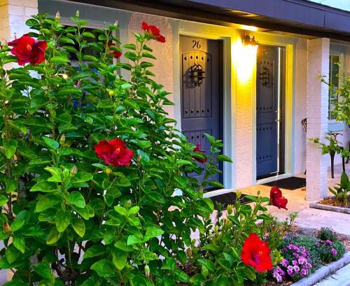 Springs at Kings Bay Hotel | Retreat at Crystal Manatee