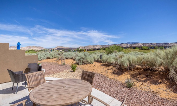 St. George Villa | Retreat at The Ledges *Resort Amenities Included!*