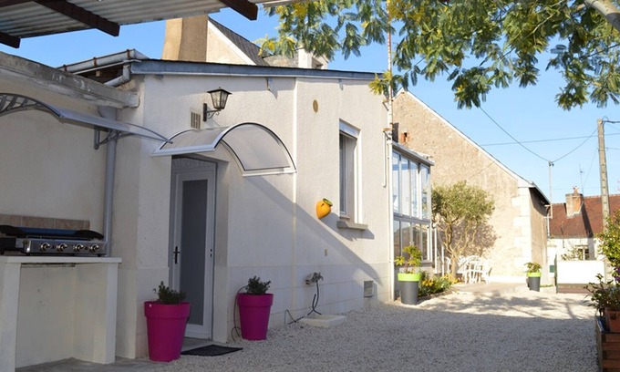Saint-Avertin Cottage | Retreat between city and countryside in St Avertin - Pets allowed