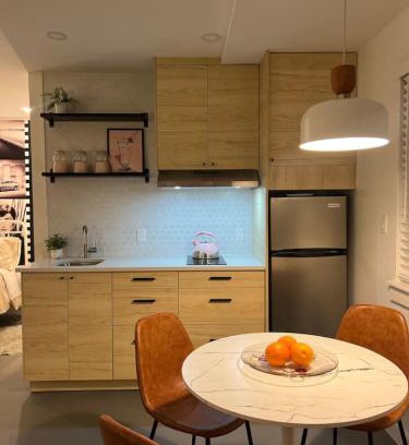 April Sound Apartment | Retro Retreat