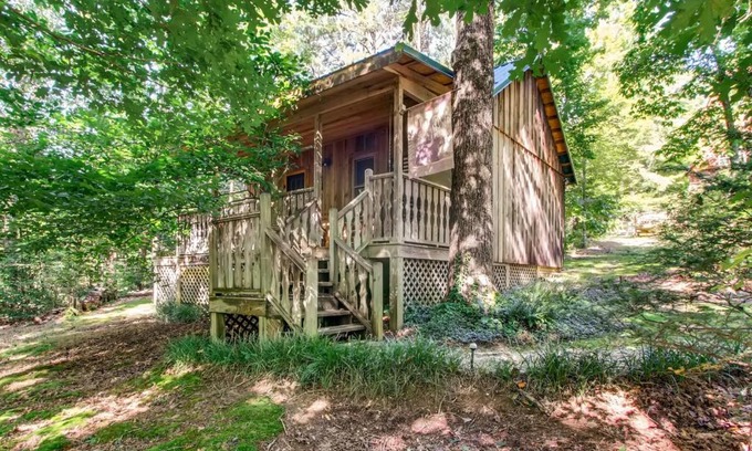 Wears Valley House | Rhody Cottage