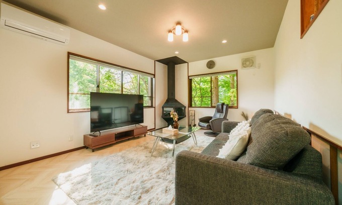 Oshino House | Rhouse 1st A private villa with a natural and g/Minamitsuru-gun Yamanashi