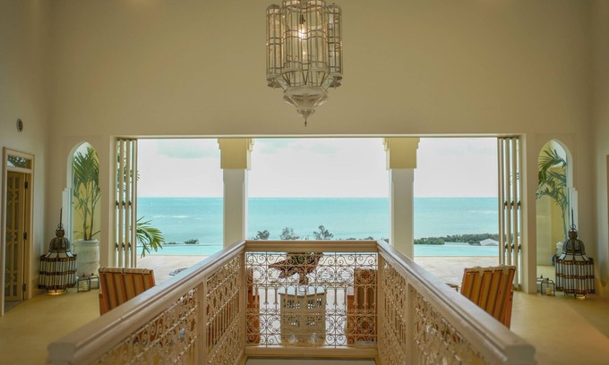 Chinen-son Hotel | Riad Lamp