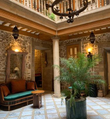 Kasbah House | Riad Mazal Mogador