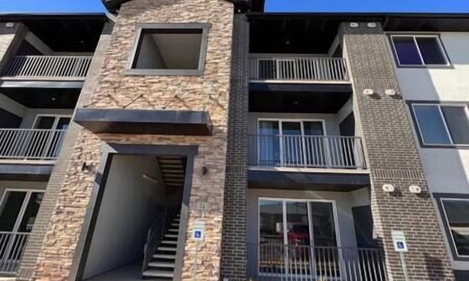 Richfield Apartment | Richfield Loft Suite - Castle Rock Condos