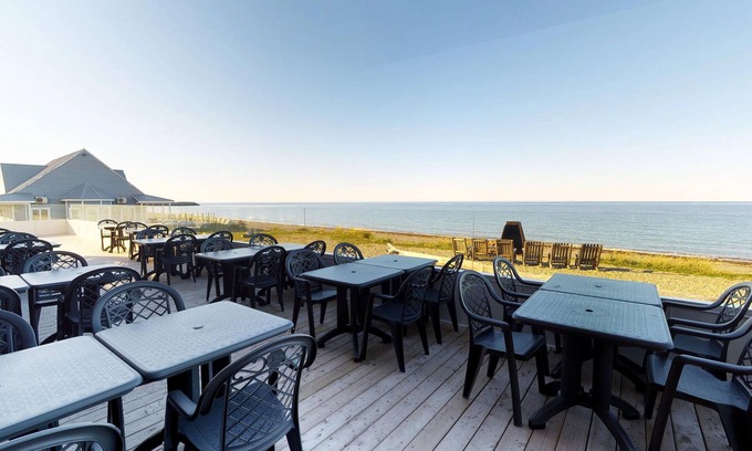 Matane Hotel | Riotel Matane