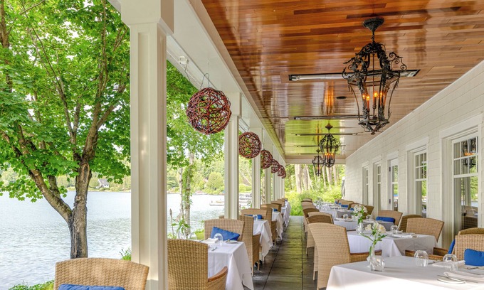 Ayers Cliff Hotel | Ripplecove Hotel & Spa