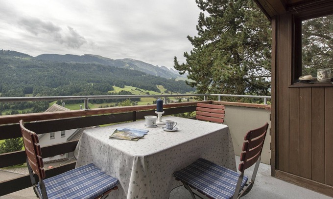 Wildhaus Ski Chalet | Ritornell 8-room holiday home with view on the Toggenburg mountains