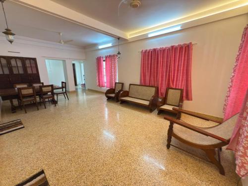 Kumarapuram House | RITU CAPITOL Homestay