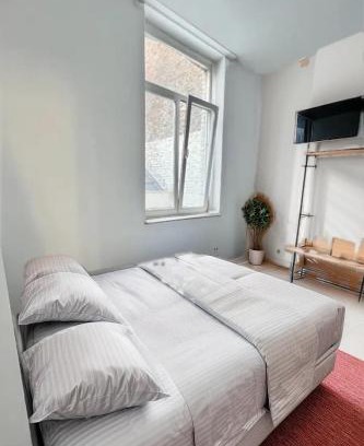 Charleroi Apartment | Rive Gauche G centre - gare - aéroport