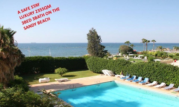 Potamos tis Germasogeias Apartment | River 201 On The Beach Apartment