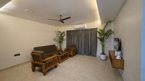 Alto de Porvorim Apartment | Riverfront 2BHK Apt Riverview Good Reviews