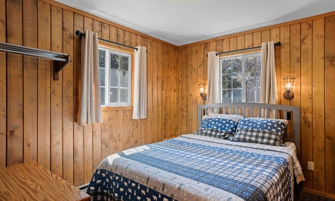 Almont House | Riverfront Cabins: Fish, Raft & Ride in Colorado's Outdoor Playground