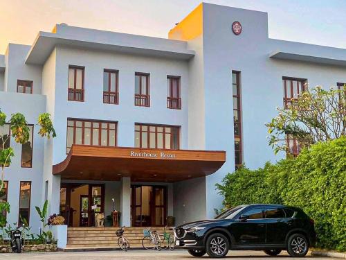 Mae Sariang Resort | Riverhouse Resort