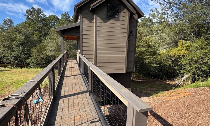 Central Cabin | Riverside Treehouse Resort in Central,SC 8 miles from Clemson University